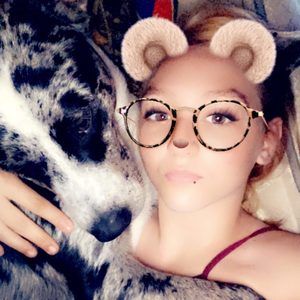 Meet your Posher, Riley